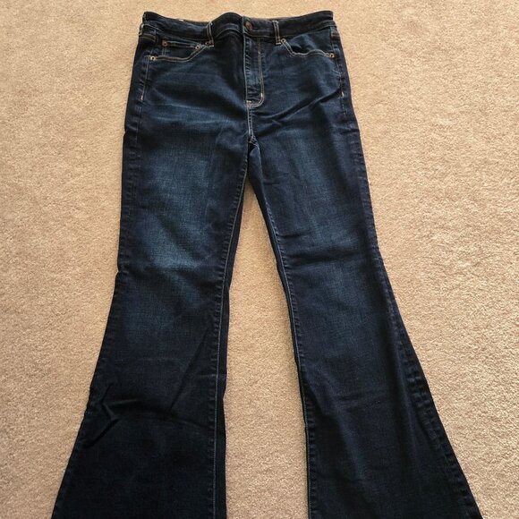 American Eagle Size 12 Super Hi-Rise Flare Denim Jeans - Picture 1 of 3